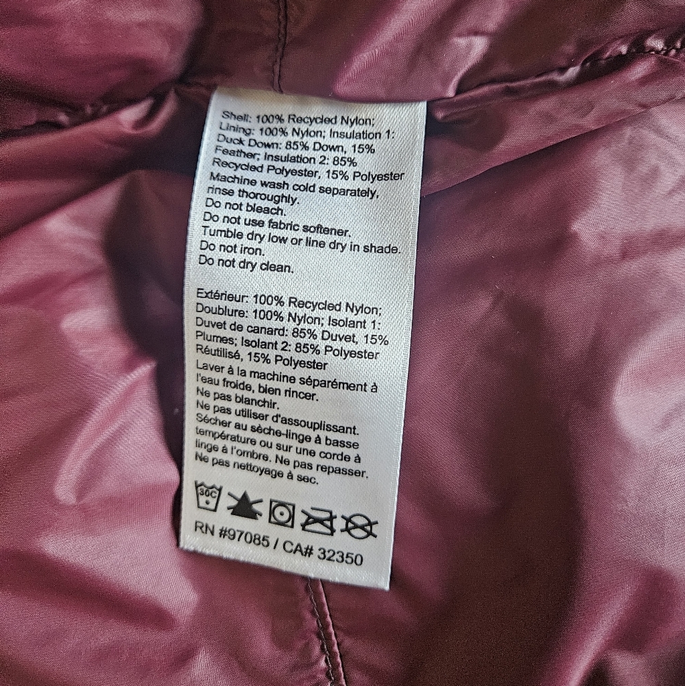 Outdoor Research Women's Coze 700 Puffer Jacket with Hood - Picture 4 of 9